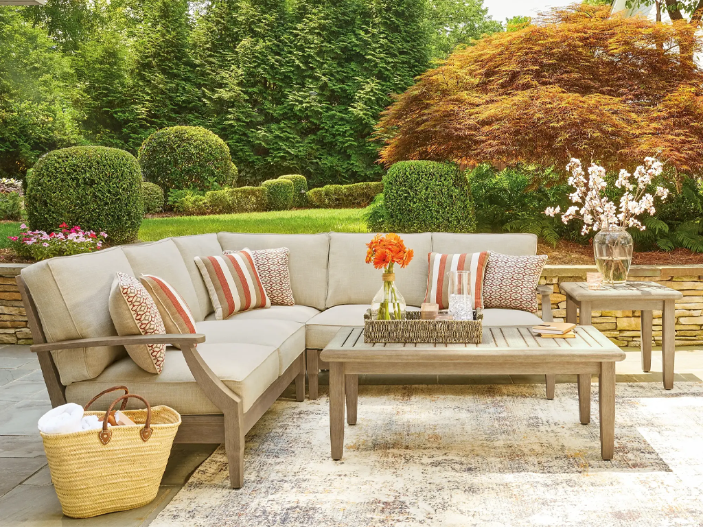 p801 sectional p801 sectional